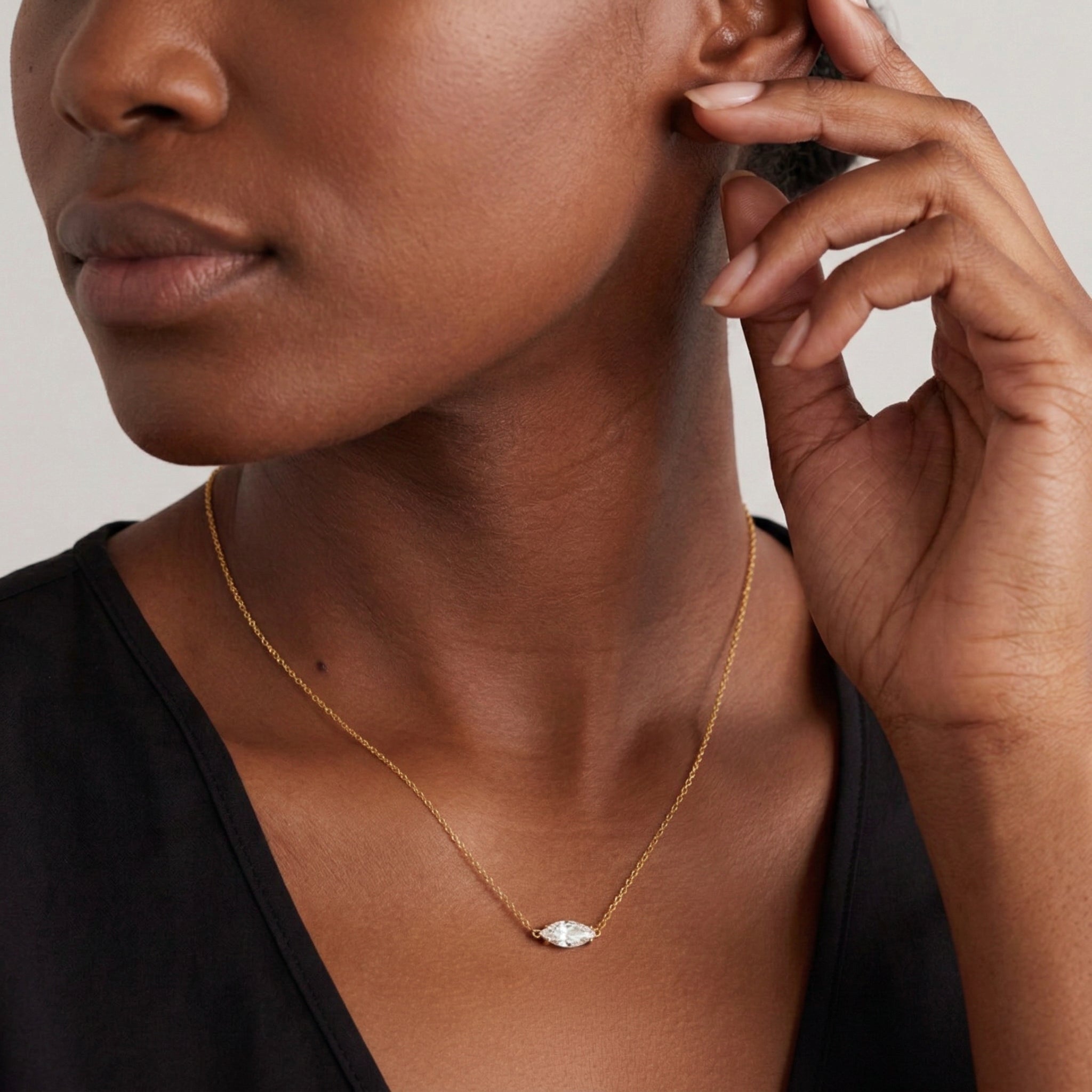 Oval Crystal Choker Necklace