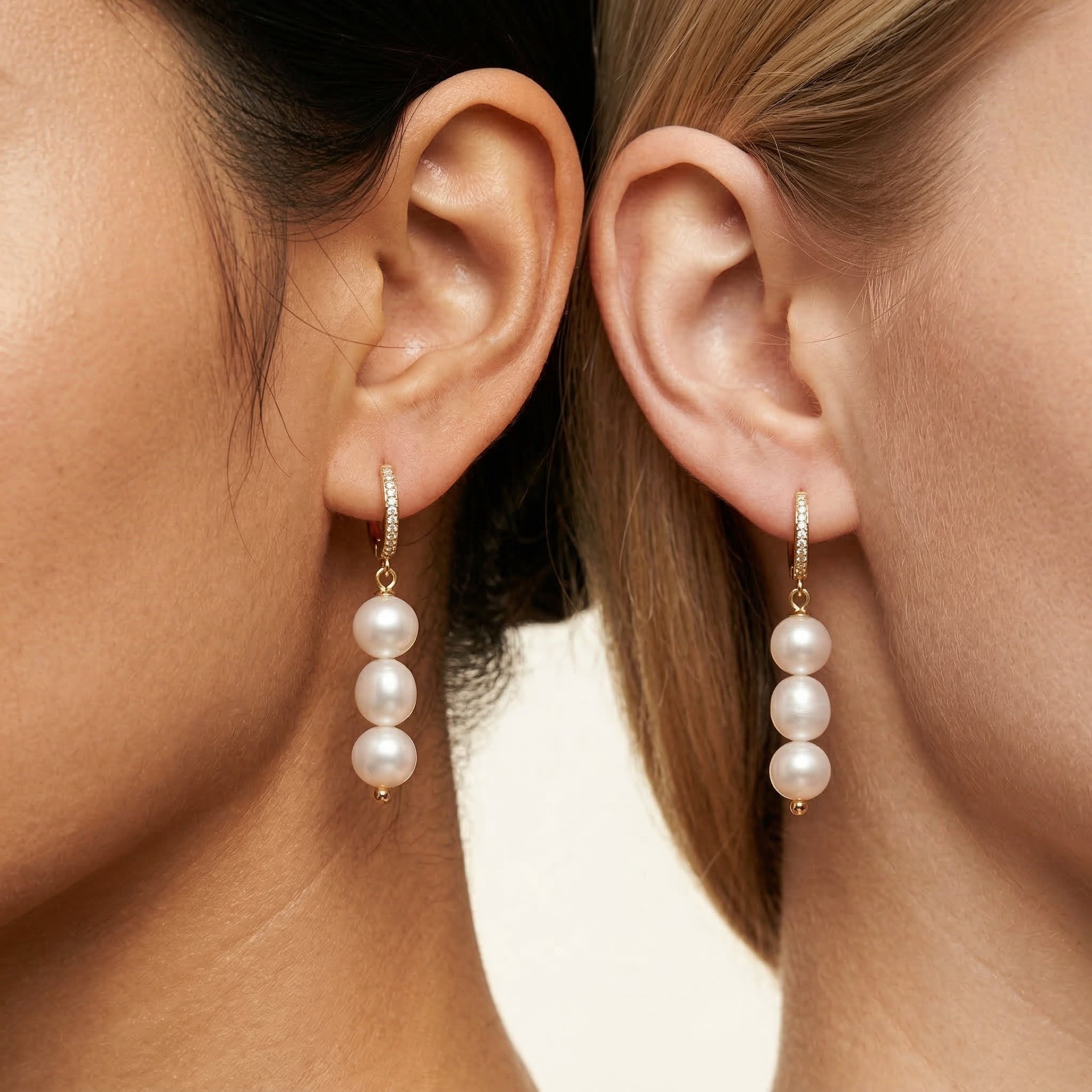 Maja Pearl Earrings