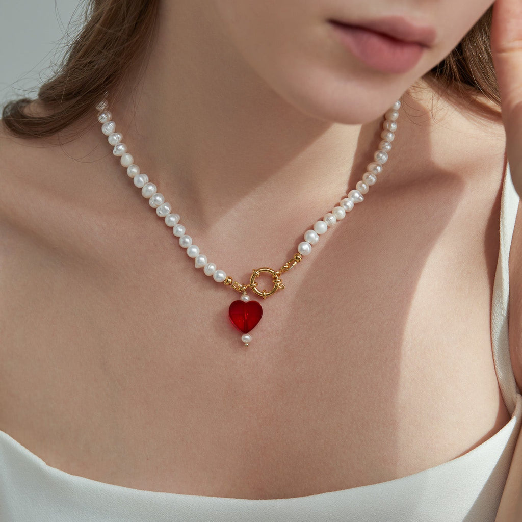 Kokoro Pearl Necklace & Heart Earrings Gift Set
