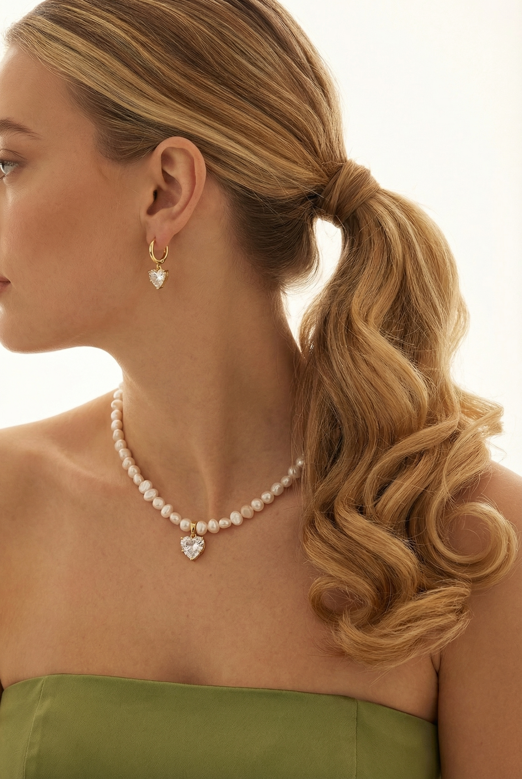 Lola Earrings and Necklace Set