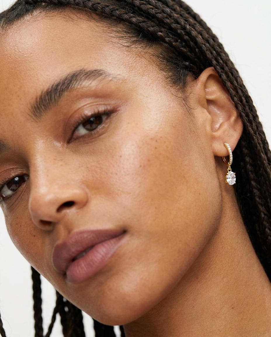 Oval Charm Earrings - Gold