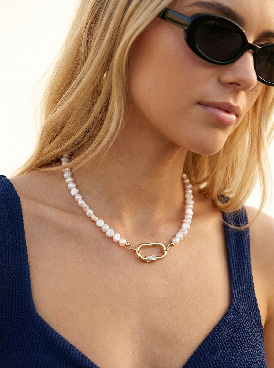 Freshwater Pearl Necklace with Carabiner Clasp