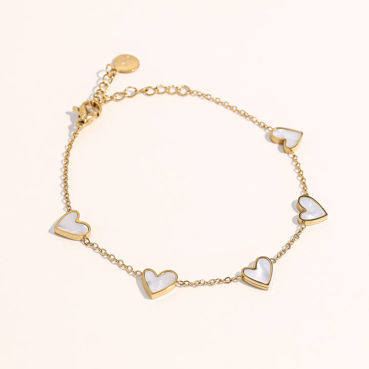 Little Cute Heart Bracelet Gold