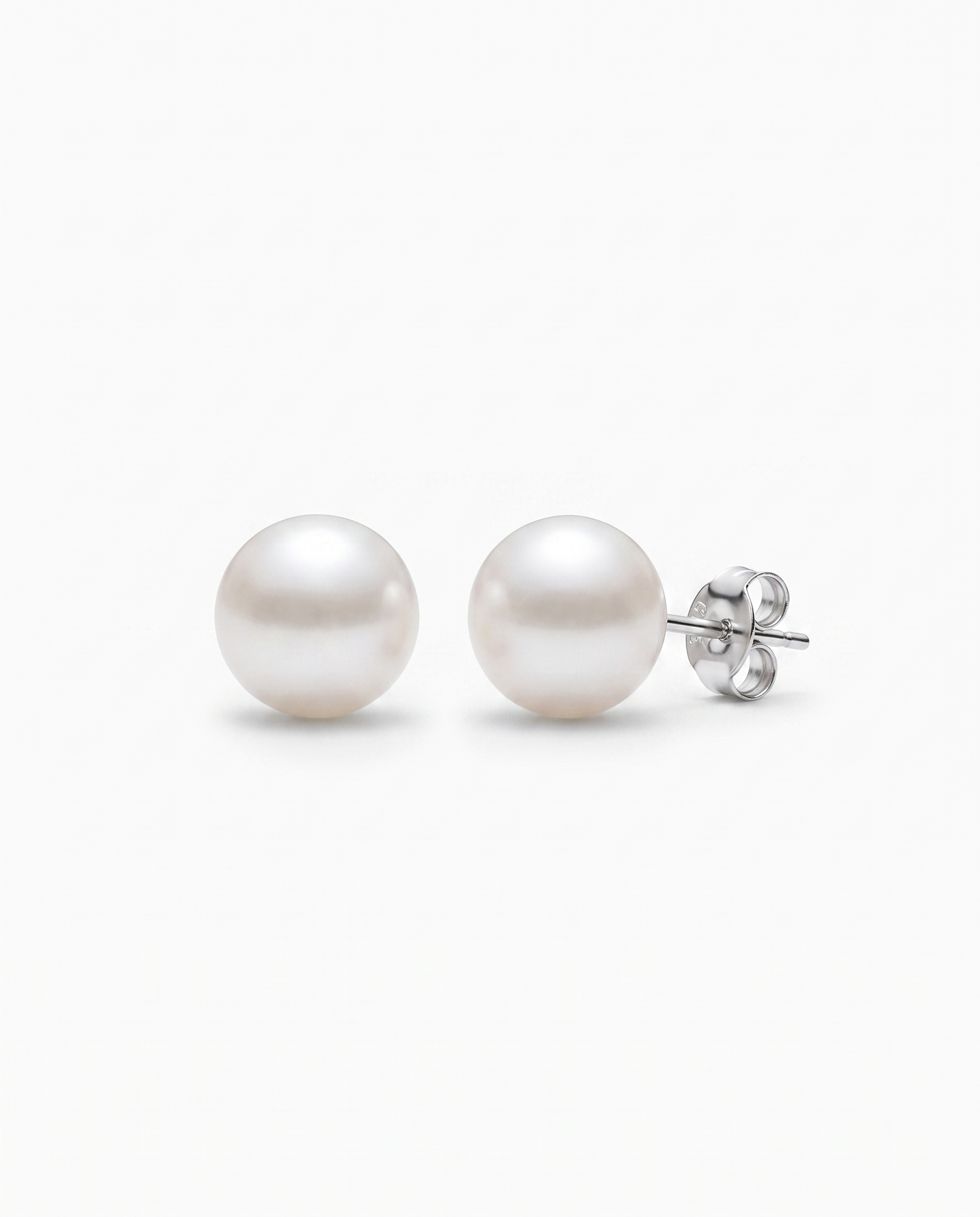 Pearl Stud 01